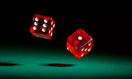 Dice control throw Dice control throw